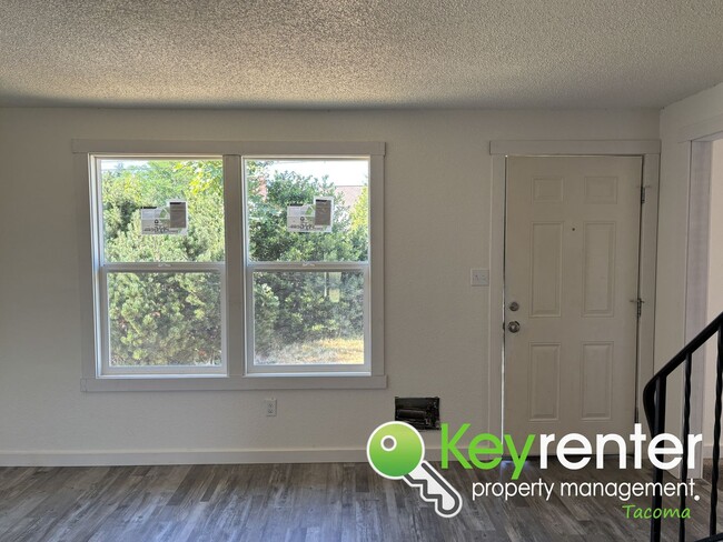 1714 S 25th St in Tacoma, WA - Building Photo - Building Photo