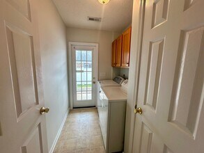 2290 Dartmouth Dr in Sumter, SC - Building Photo - Building Photo