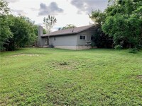 2102 Granberry Dr - 10