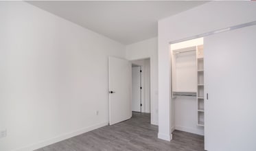 850 W Madison St-Unit -1213S in Chicago, IL - Building Photo - Building Photo