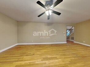 6385 Clubside Dr in Whitsett, NC - Building Photo - Building Photo