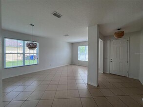 3608 Cape Ct in St. Cloud, FL - Foto de edificio - Building Photo