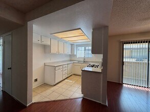 1232-1234 Orange Grove Ave in Glendale, CA - Building Photo - Building Photo