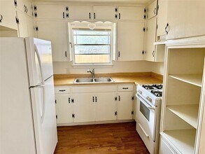 2411 S 5th St in Austin, TX - Building Photo - Building Photo