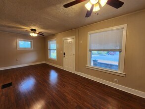 2513 Concord Dr in Louisville, KY - Building Photo - Building Photo