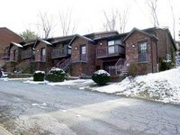 Building Photo - 90 View St Apartments in Weirton, West Virginia
