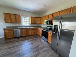 5961 Hines Cir in Lynchburg, VA - Building Photo - Building Photo