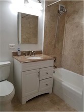 159 W 53rd St-Unit -#D17 in New York, NY - Building Photo - Building Photo