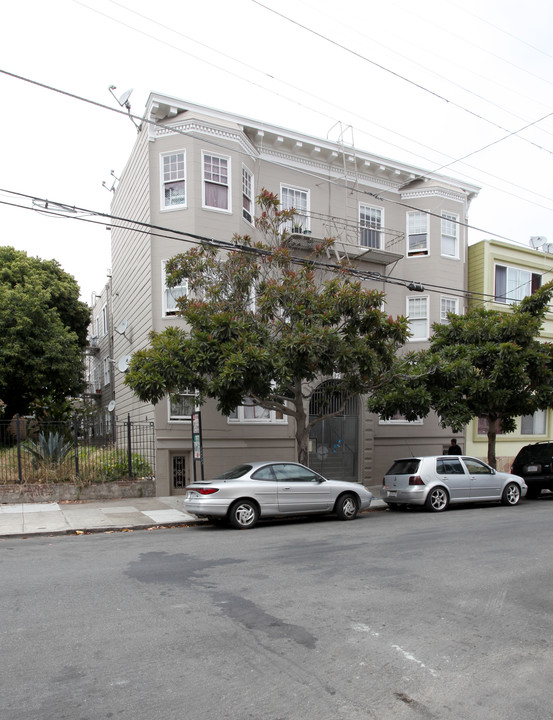 324 Bartlett St in San Francisco, CA - Foto de edificio