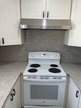 502 Hope Ter, Unit 2 in Sunnyvale, CA - Building Photo - Building Photo