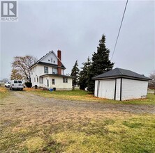 4195 John St in Beamsville, ON - Building Photo - Building Photo