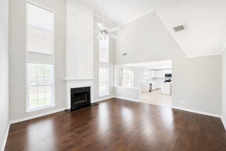 5830 Haterleigh Dr in Alpharetta, GA - Building Photo - Building Photo