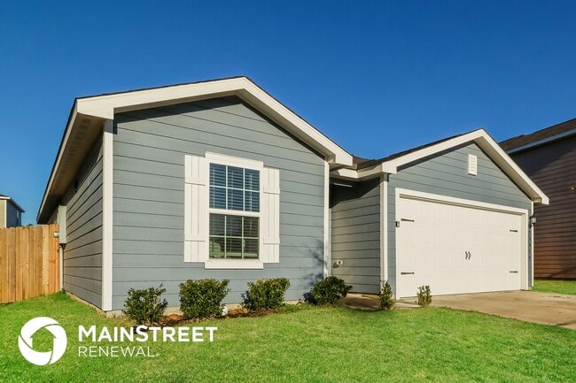 23014 Bellini Dr in Magnolia, TX - Building Photo - Building Photo