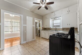 2624 Arbor St in Houston, TX - Building Photo - Building Photo