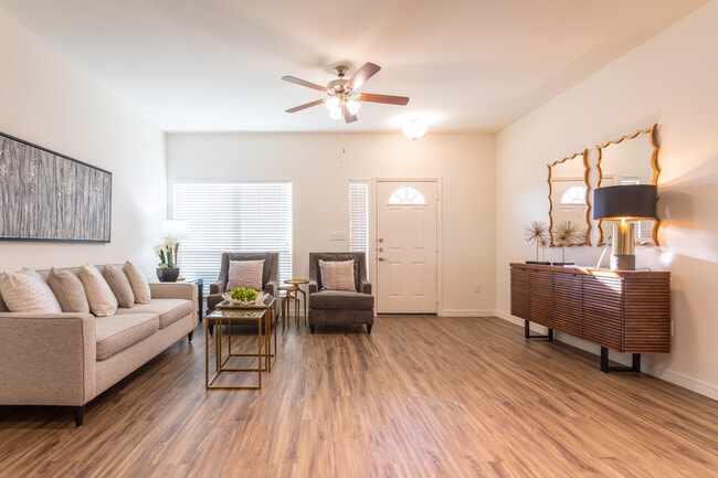 Springwood at Allen in Allen, TX - Foto de edificio - Building Photo