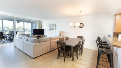 3100 N Course Ln in Pompano Beach, FL - Building Photo - Building Photo