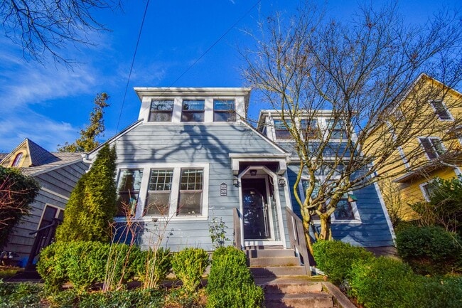 property at 2613-2615-2615 NE Clackamas St