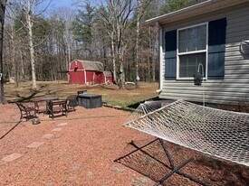 4210 Marysville Rd in Altavista, VA - Building Photo