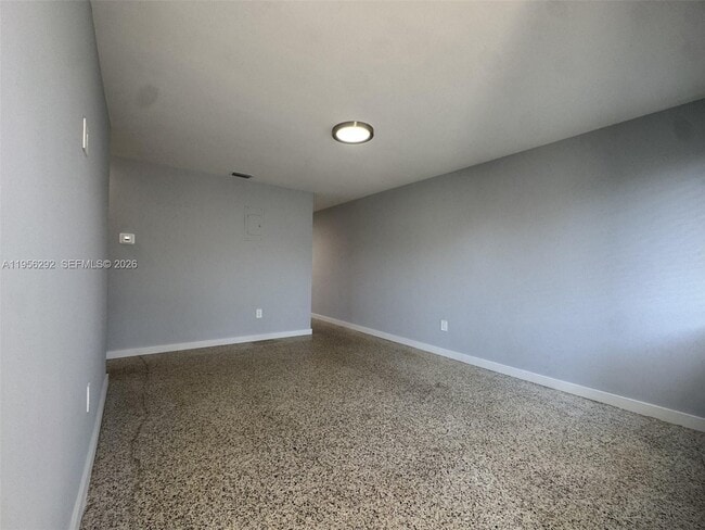 575 E 22nd St in Hialeah, FL - Building Photo - Building Photo