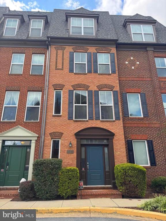 1415 Trafalgar Ln in Frederick, MD - Building Photo - Building Photo