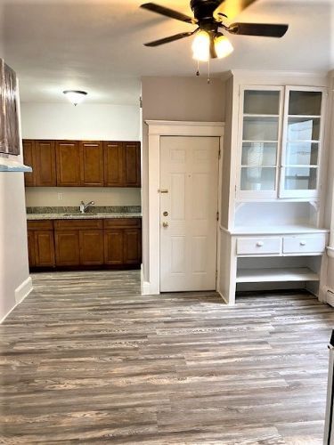 126 W 19th St-Unit -4 in Bayonne, NJ - Foto de edificio - Building Photo