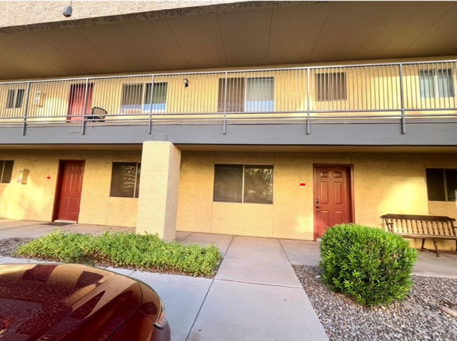 property at 1014 E Spence Ave