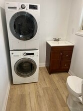 45 Berryman Ave in St Catharines, ON - Building Photo - Building Photo