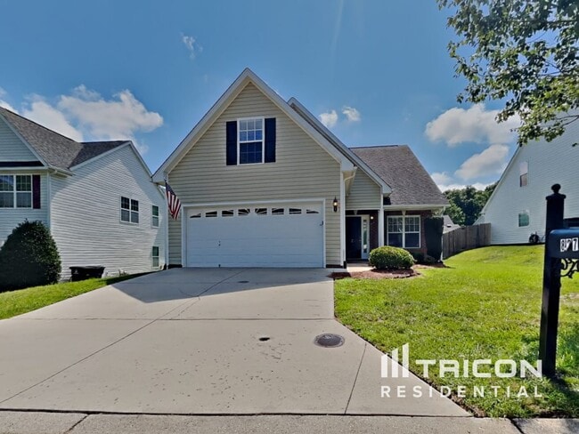 827 Peachtree Meadows Cir in Kernersville, NC - Building Photo - Building Photo