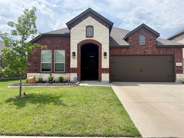 11000 Glover Ln in Aubrey, TX - Building Photo - Building Photo