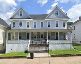 415 E Potomac St in Brunswick, MD - Building Photo