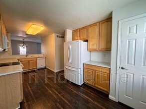 22137 E Irish Dr in Aurora, CO - Building Photo - Building Photo