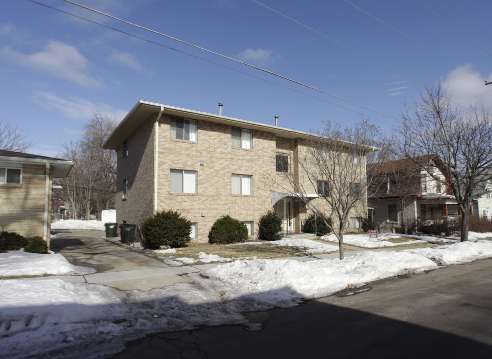 2310 Garfield St in Lincoln, NE - Building Photo