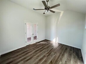 2510 Hollyhill Wy in Sherman, TX - Building Photo - Building Photo