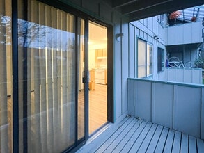 3051 Lois Dr in Anchorage, AK - Building Photo - Building Photo