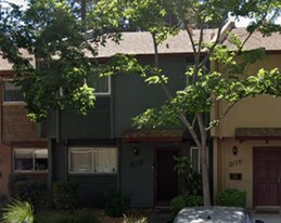 2179 Bella Casa St in Davis, CA - Building Photo