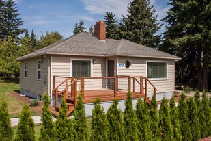 3401 Byron Ave in Bellingham, WA - Building Photo