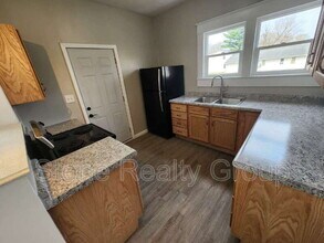 1609 College Ave in Terre Haute, IN - Building Photo - Building Photo