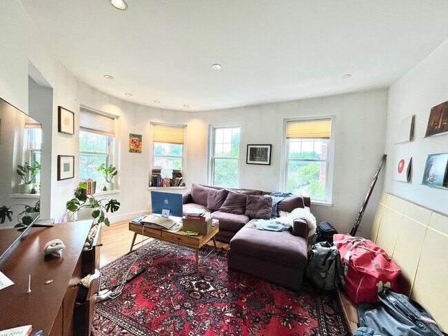 property at 5 Braemore Rd