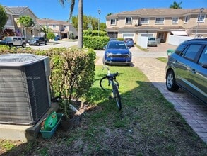 14237 SW 274th St in Homestead, FL - Building Photo - Building Photo