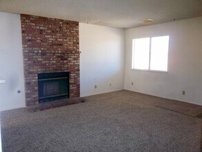 736 S Norma St in Ridgecrest, CA - Building Photo - Building Photo