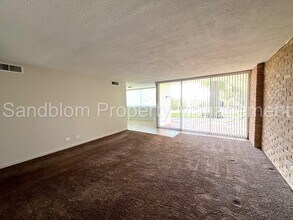 611 W 15th St in Tulsa, OK - Building Photo - Building Photo