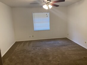 6303 Peggy Dr in Fort Worth, TX - Building Photo - Building Photo