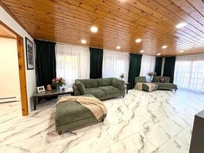 2 Pat Dr in Danvers, MA - Building Photo - Building Photo