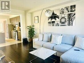 107 East's Corners Blvd in Vaughan, ON - Building Photo - Building Photo