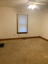 1136 28th St in Huntington, WV - Building Photo - Building Photo