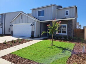 5980 E Truman Ave in Fresno, CA - Building Photo - Building Photo