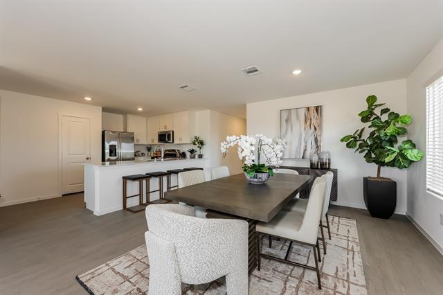 2709 Ctr Crk Ln in Fort Worth, TX - Building Photo - Building Photo