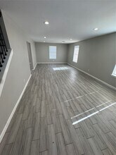 8502 N Main St in Houston, TX - Building Photo - Building Photo