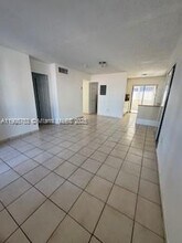 2740 W 63rd St in Hialeah, FL - Building Photo - Building Photo