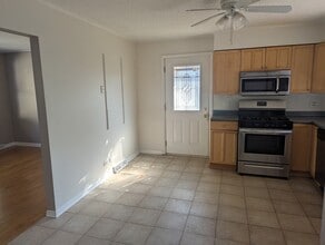 413 W Palatine Rd in Palatine, IL - Building Photo - Building Photo